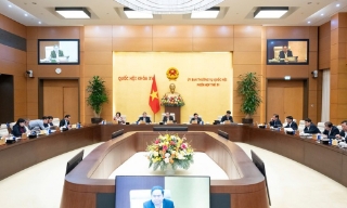 Ủy ban Thường vụ Quốc hội ban hành các Nghị quyết về công tác cán bộ 3 địa phương